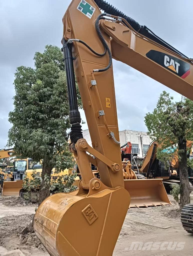 CAT 320 D Crawler excavators