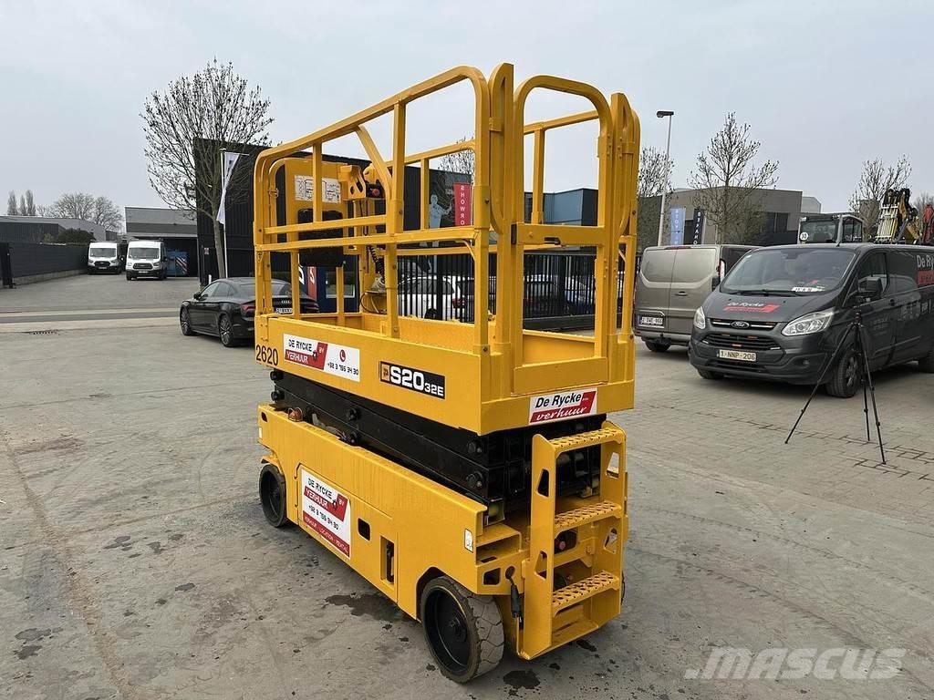 JCB S2032E Other lifts and platforms