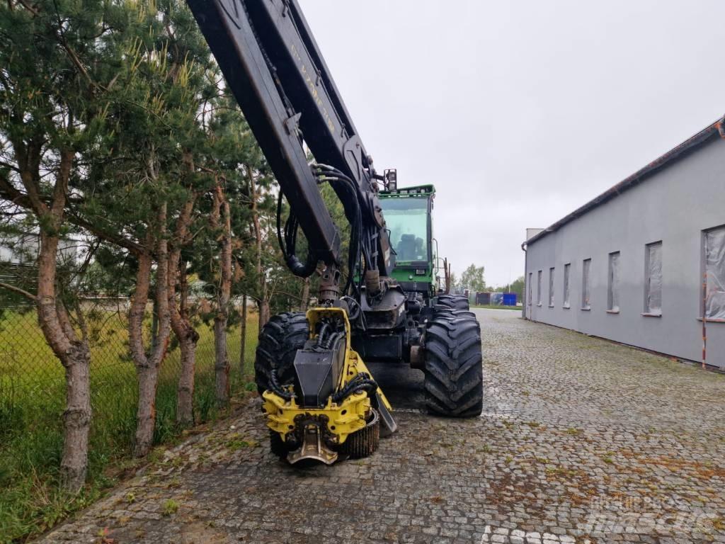 John Deere 1270 D Harvesters