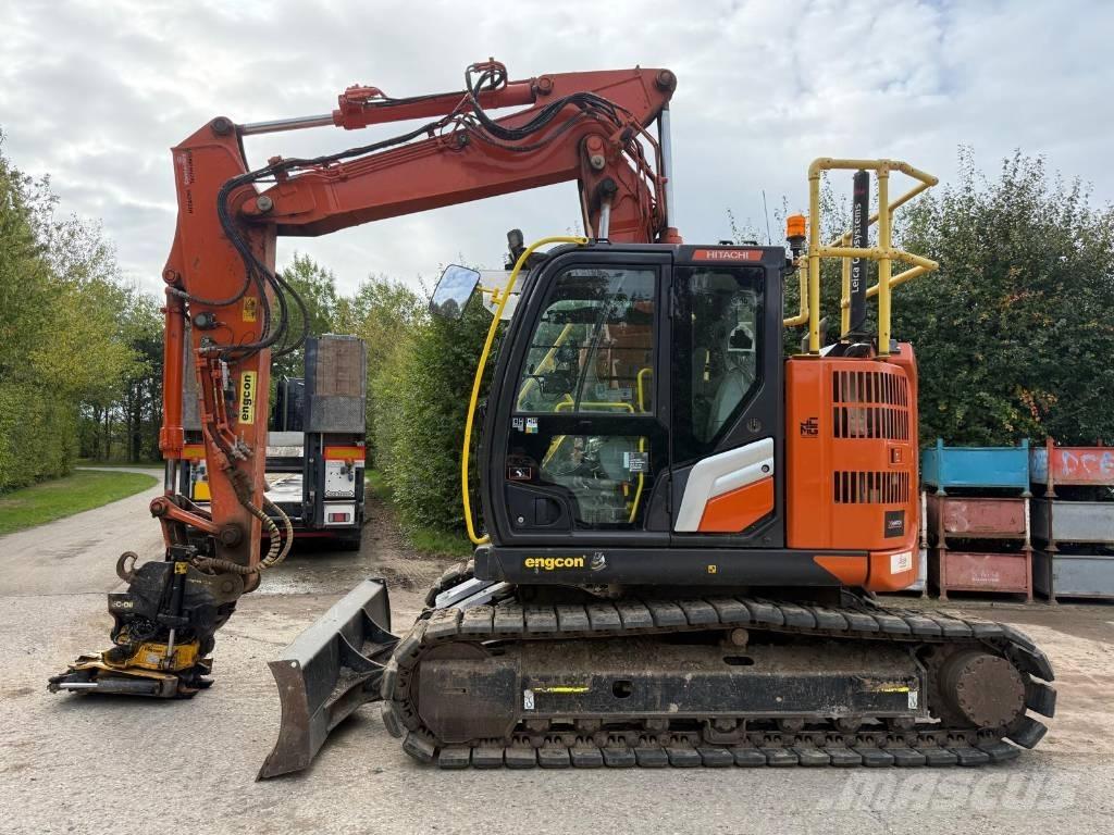 Hitachi ZX 135 US-7 Crawler excavators