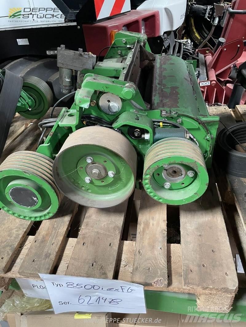 John Deere 8500i Forage harvesters