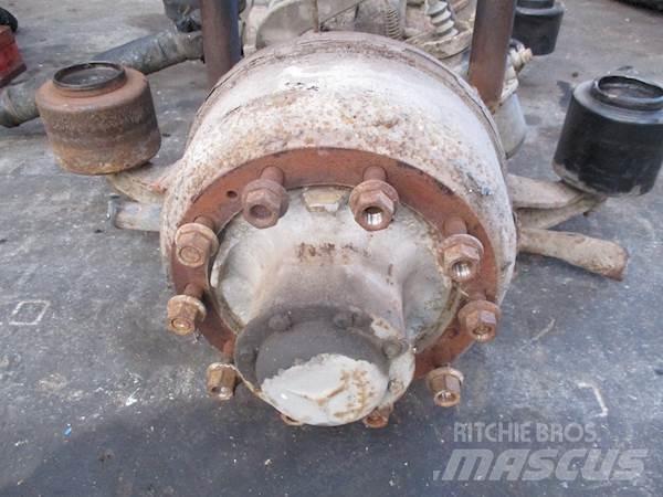 Mercedes-Benz 1217 Axles
