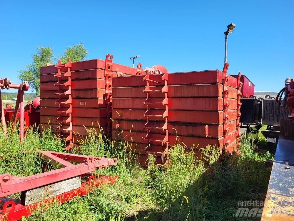 Manitowoc 16000 Tracked cranes