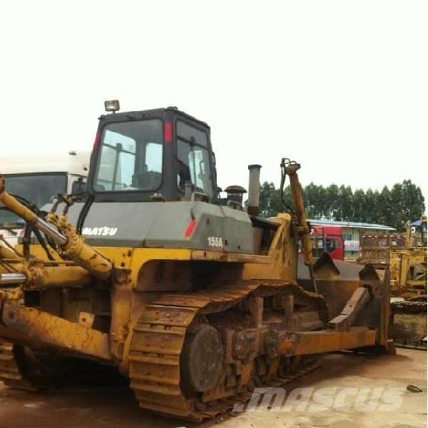Komatsu d155a-3 Crawler dozers
