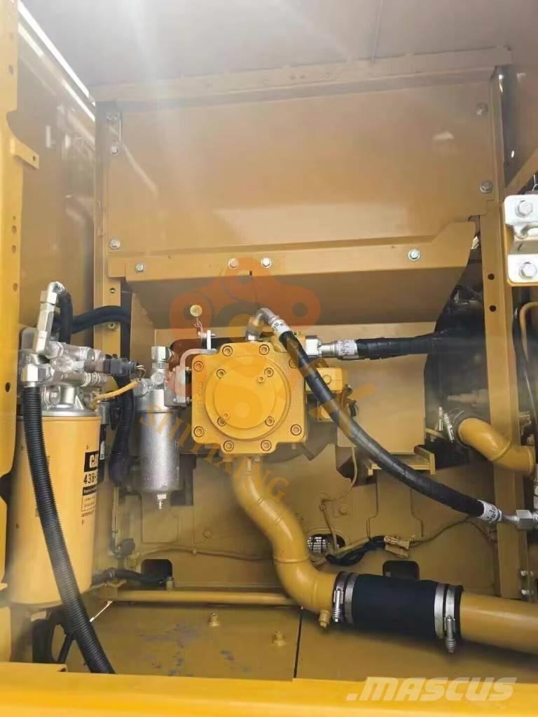 CAT 320NG Crawler excavators