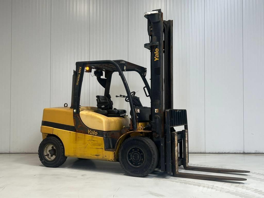 Yale GDP50VX Diesel trucks