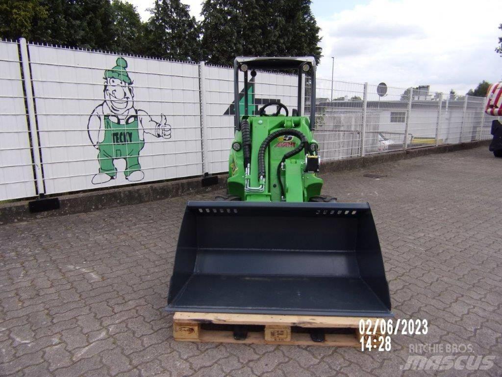 Avant E 5 Mini loaders