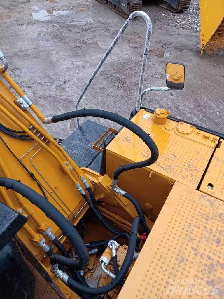 CAT 324 D L Crawler excavators
