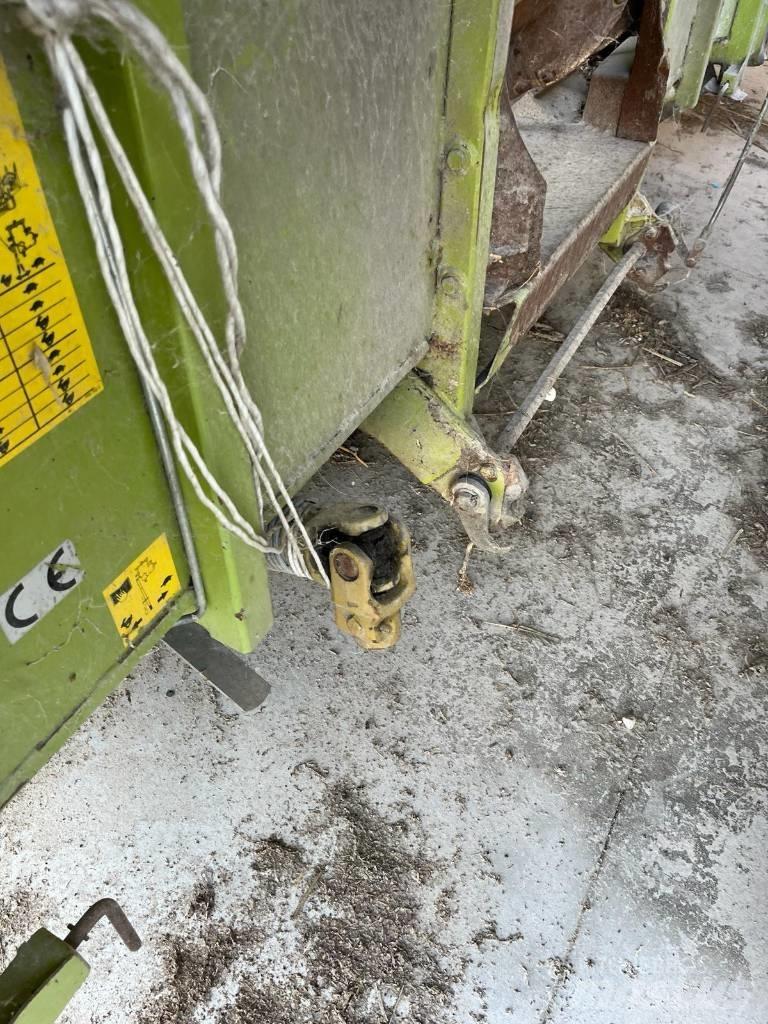 CLAAS RU 600 Self-propelled foragers