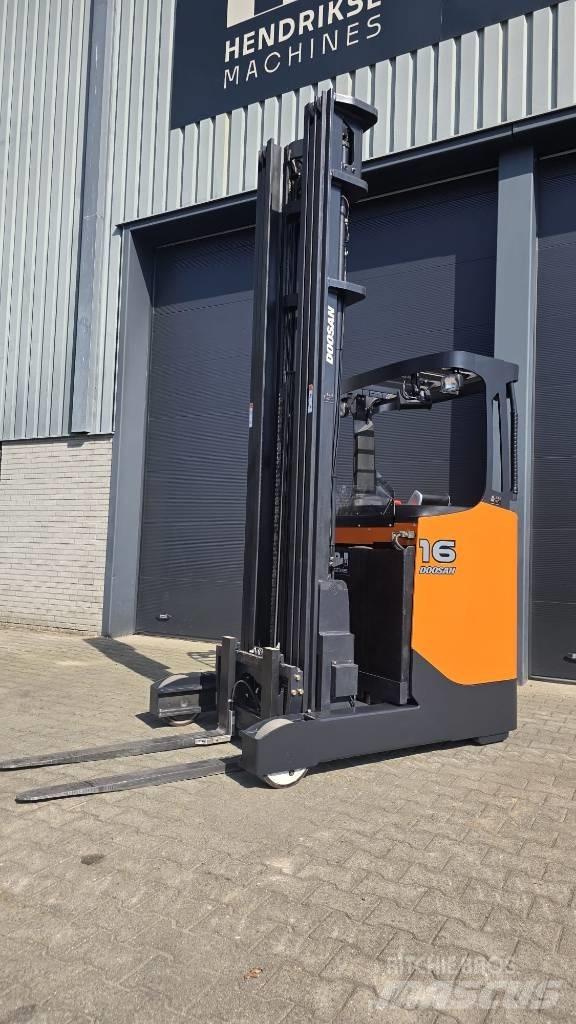 Doosan BR 16 JW-7 Reach trucks