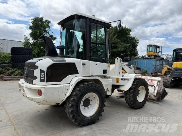 Volvo L 30 G Wheel loaders