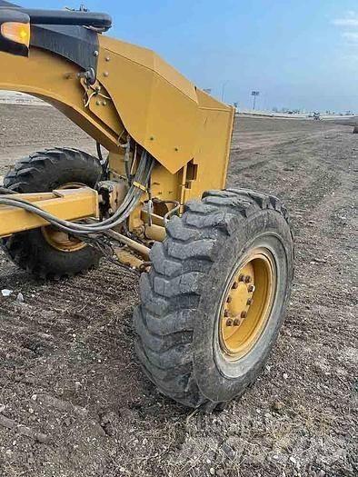 CAT 140M2 Graders