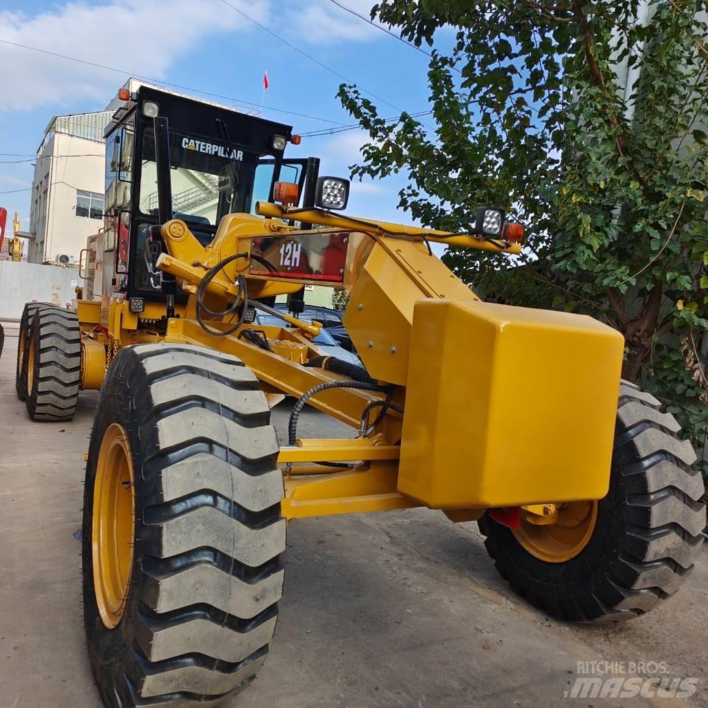 CAT 140 G Graders
