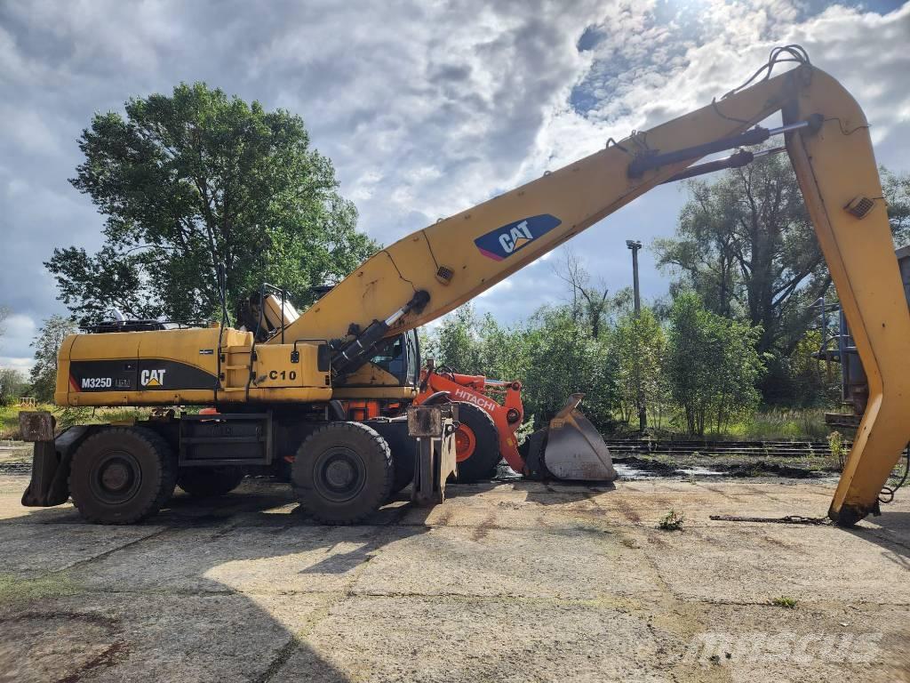 CAT M 325 D L MH Waste / industry handlers