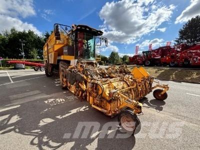 Ropa PANTHER 2 Beet harvesters