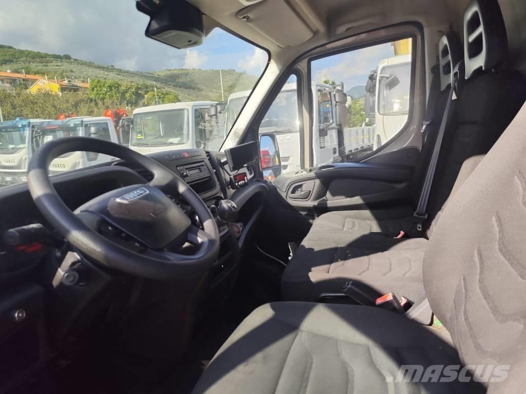 Iveco Daily 35-130 Crane trucks