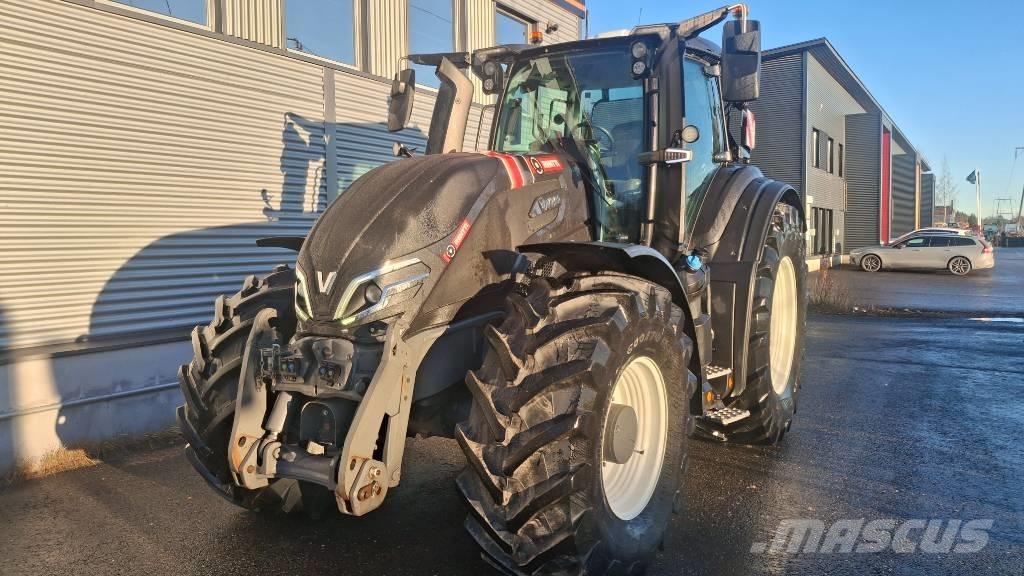 Valtra Q 305 Tractors