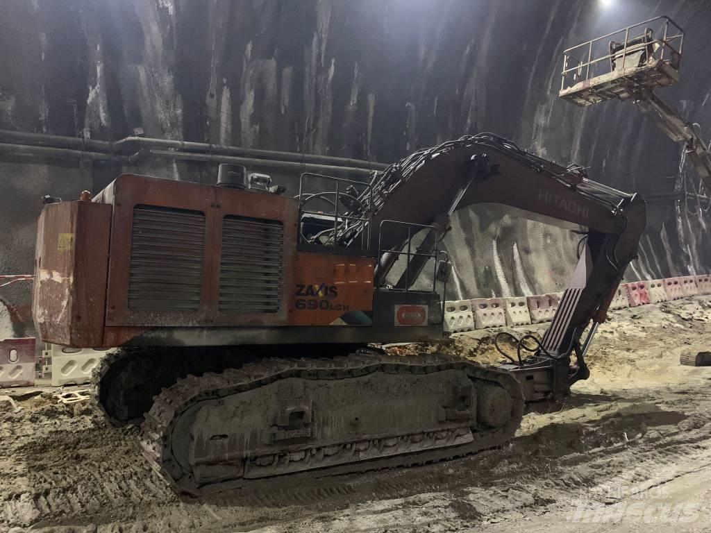 Hitachi ZX690LCH-5A Construction - Others