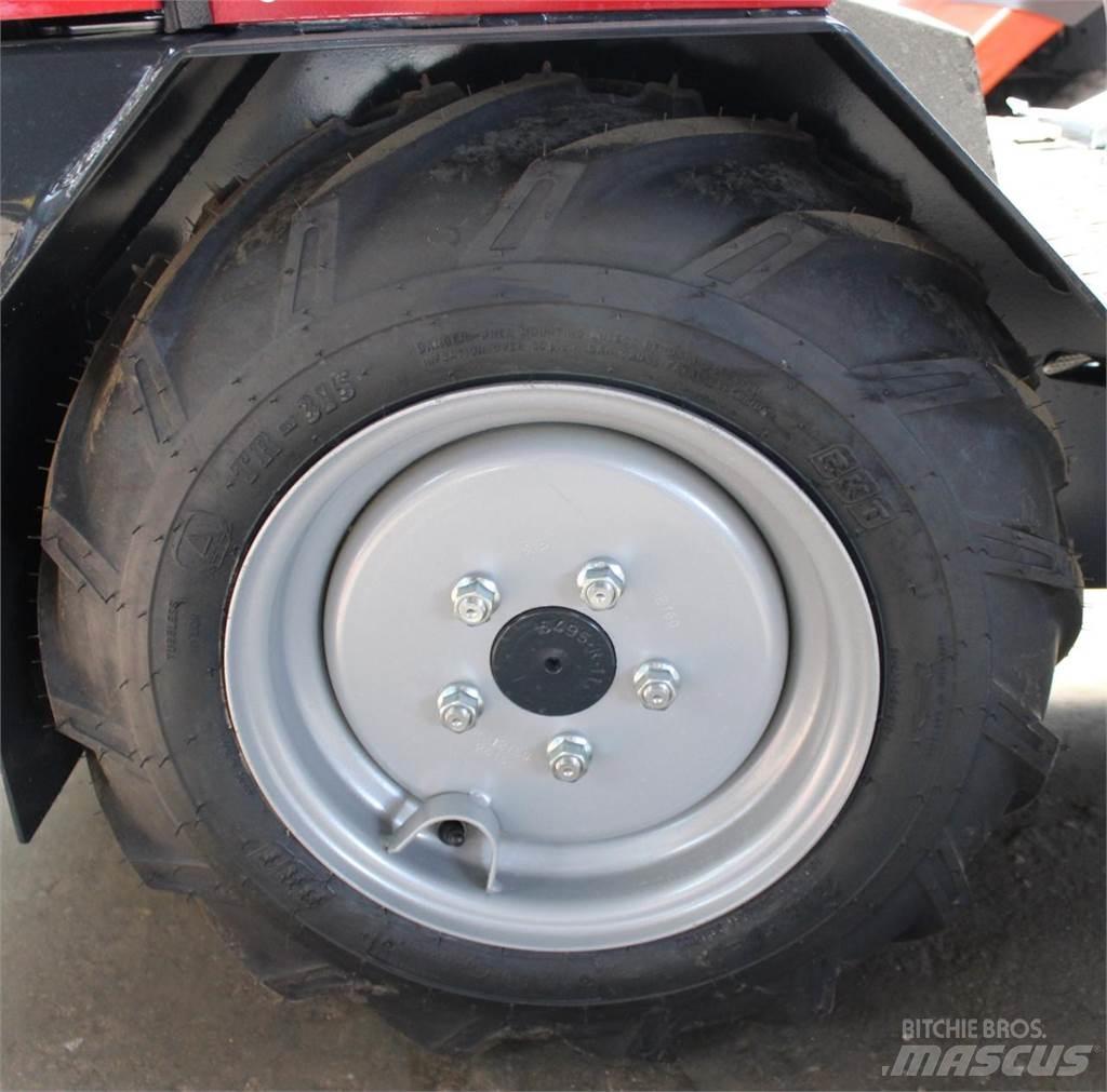 Schäffer 1622 Mini loaders