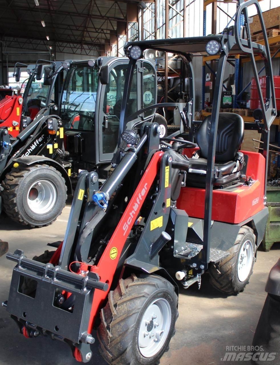 Schäffer 1622 Mini loaders