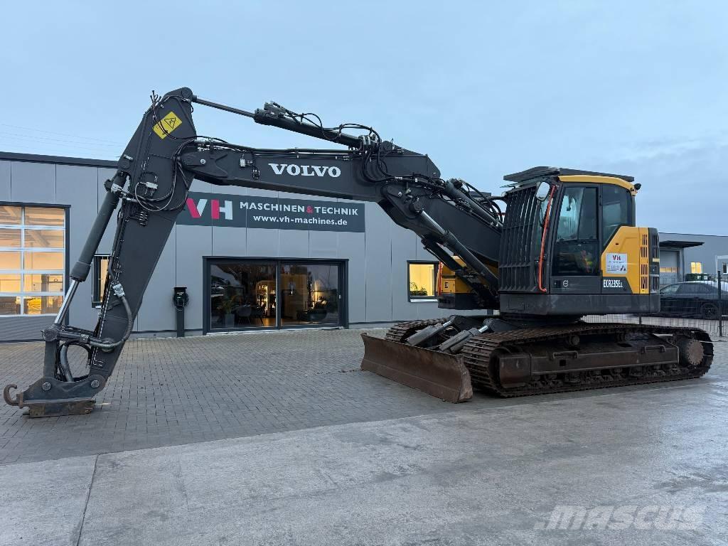 Volvo ECR 235 Crawler excavators