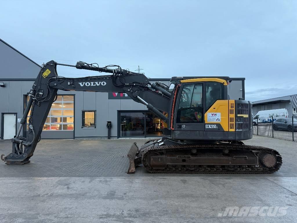 Volvo ECR 235 Crawler excavators