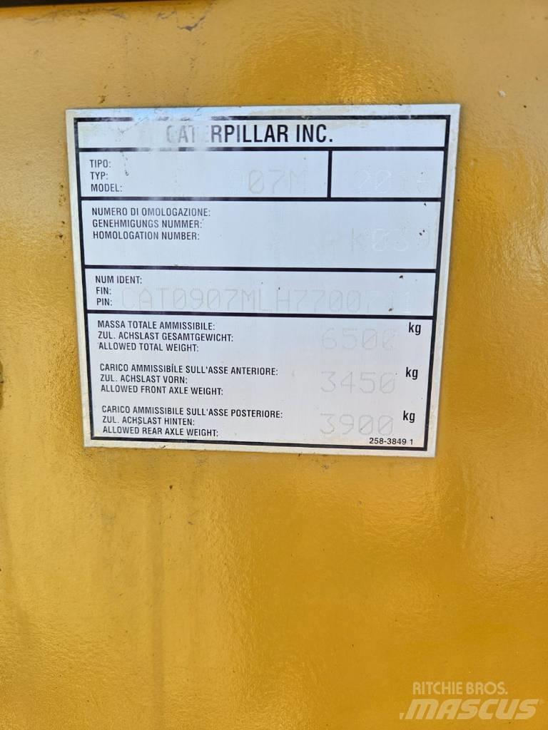 CAT 907 M Wheel loaders
