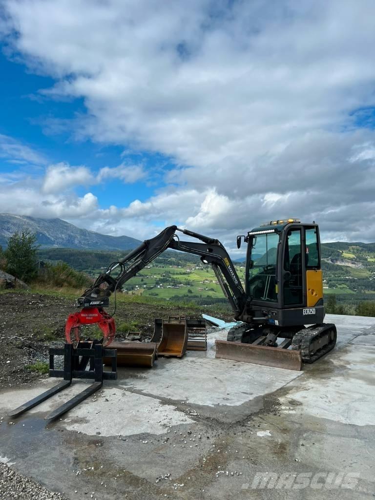 Volvo ECR25D Mini excavators < 7t (Mini diggers)