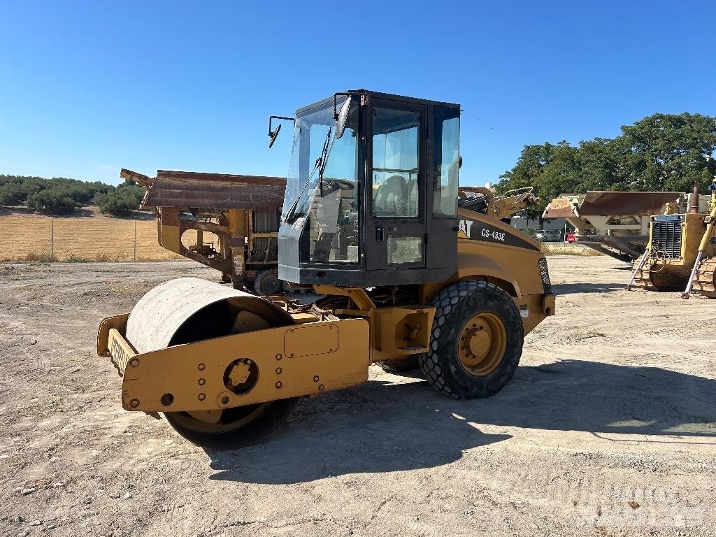 CAT CS 433 E Twin drum rollers