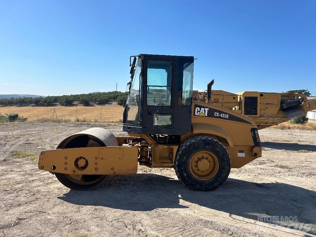 CAT CS 433 E Twin drum rollers