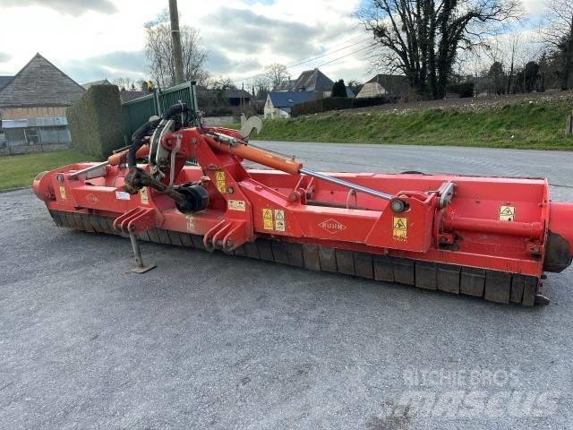 Kuhn RM480 Pasture mowers and toppers