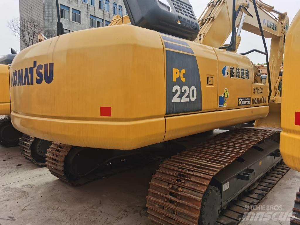Komatsu PC 220-8 Crawler excavators