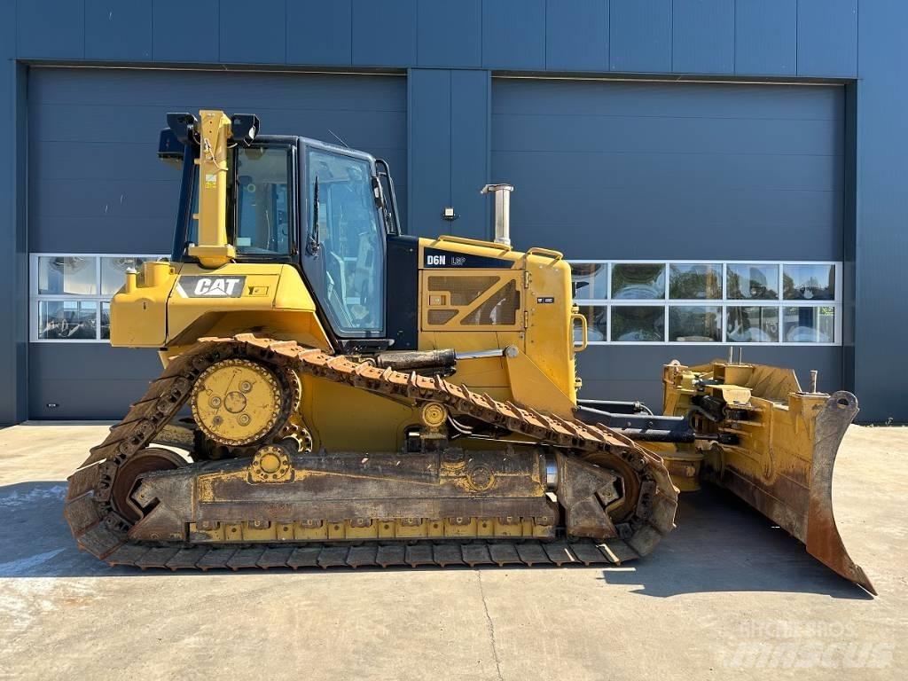 CAT D 6 N LGP Crawler dozers