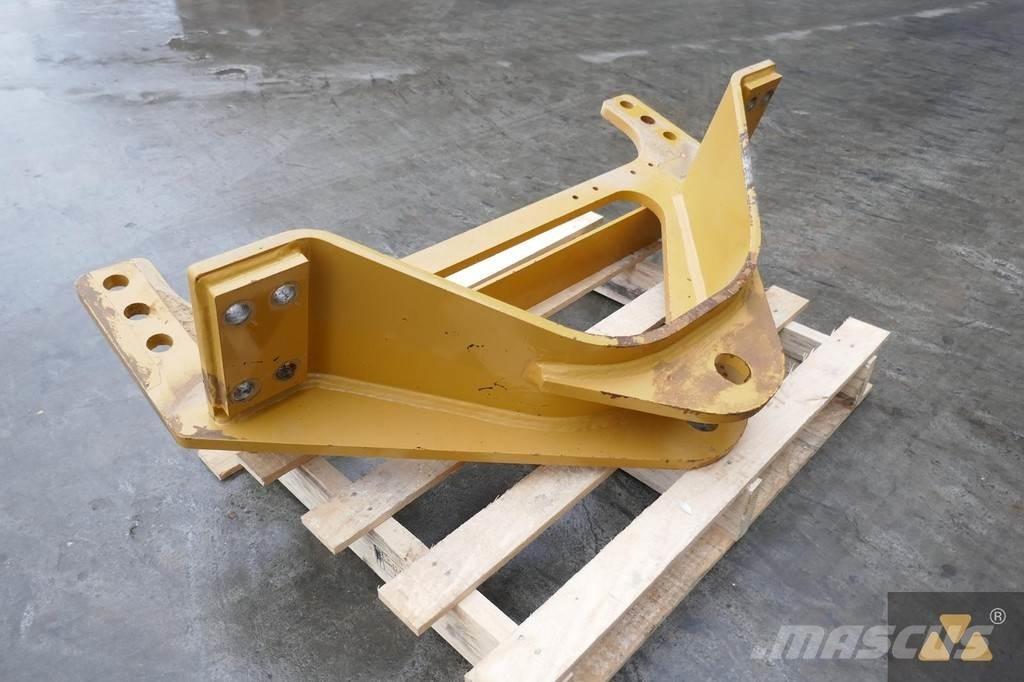 CAT 140M3 Drawbar Transportation - Others