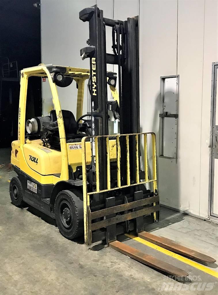 Hyster H2.5FT LPG trucks
