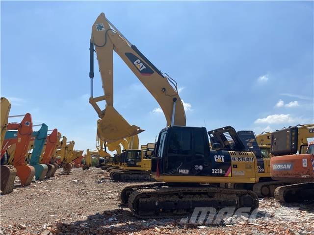CAT 323D2L Crawler excavators