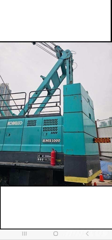 Kobelco BMS1000 Tracked cranes