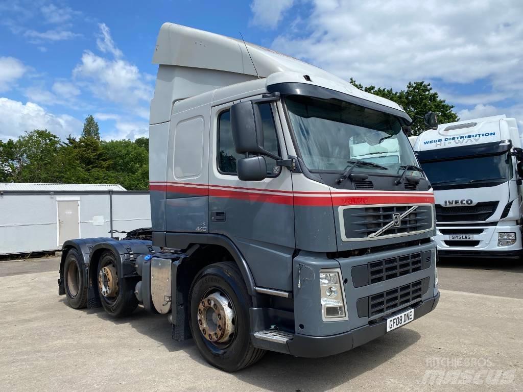Volvo FM 440 Tractor Units