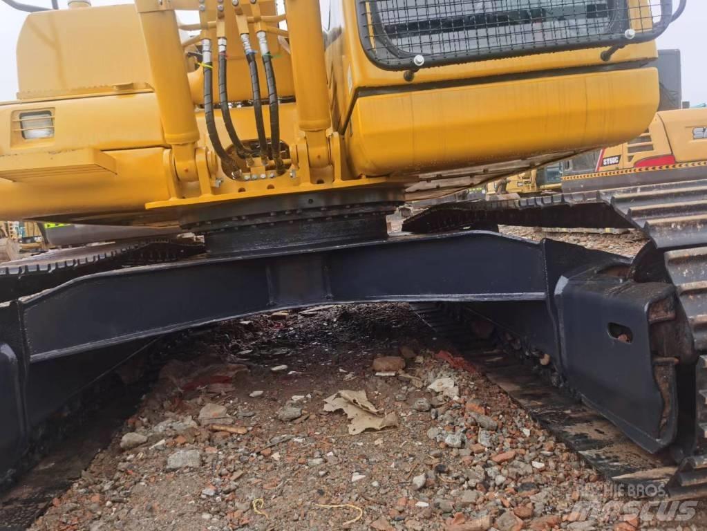 Komatsu PC 130 Midi excavators  7t - 12t