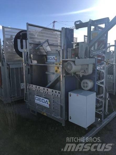 Geda 500 Z ZP Vertical mast lifts