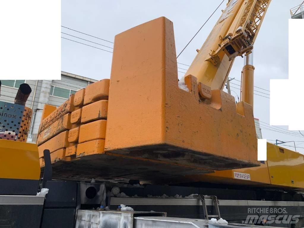 Liebherr LTM 1250-1 All terrain cranes