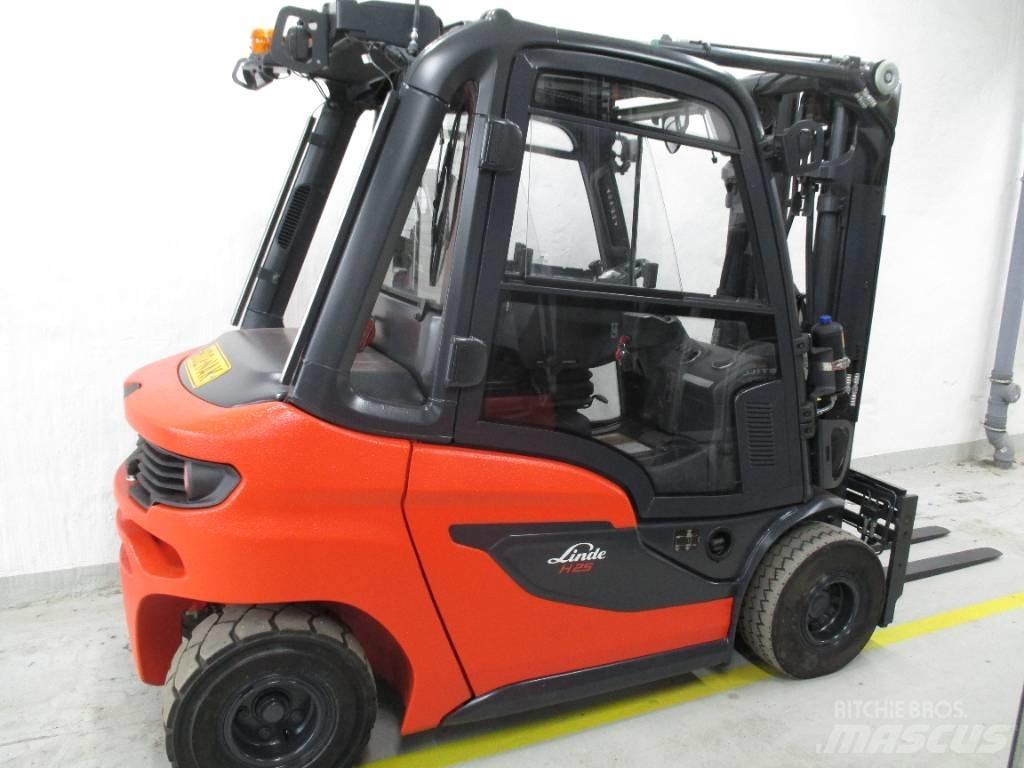 Linde H25D Diesel trucks