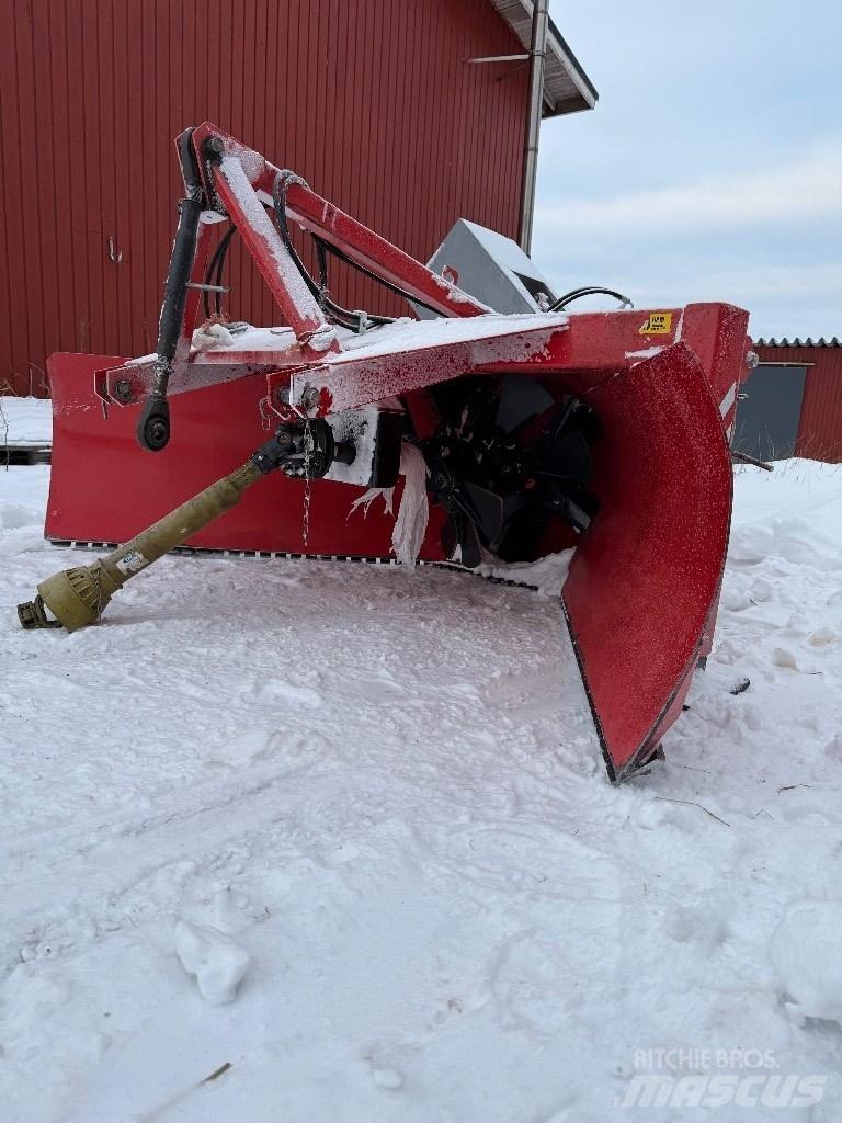 Varila Steel TR 250 Snow throwers