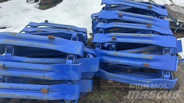  Lintexon Mega Tracks, chains and undercarriage