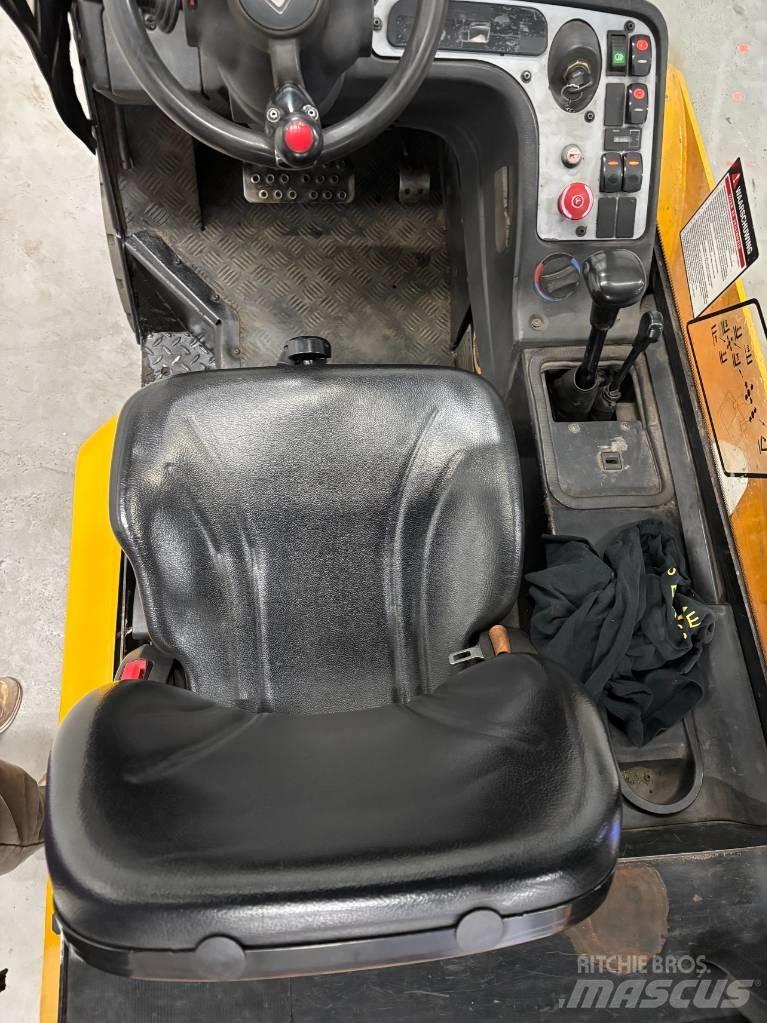 Hyster H7.00XL Diesel trucks