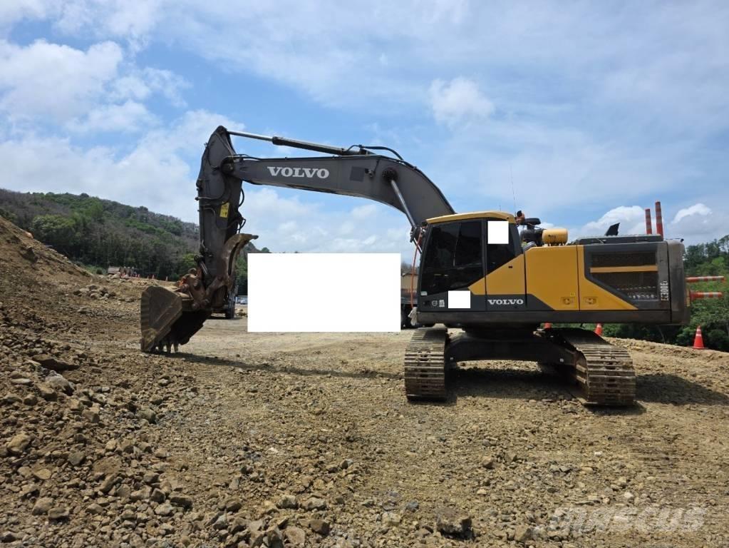 Volvo EC 300 E Crawler excavators