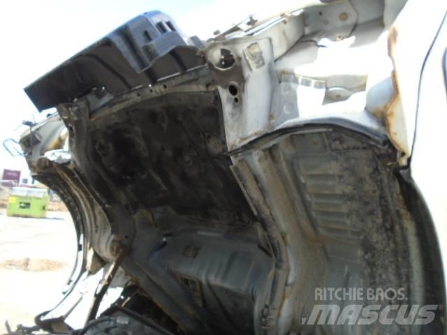 Hino 195 D Box body trucks