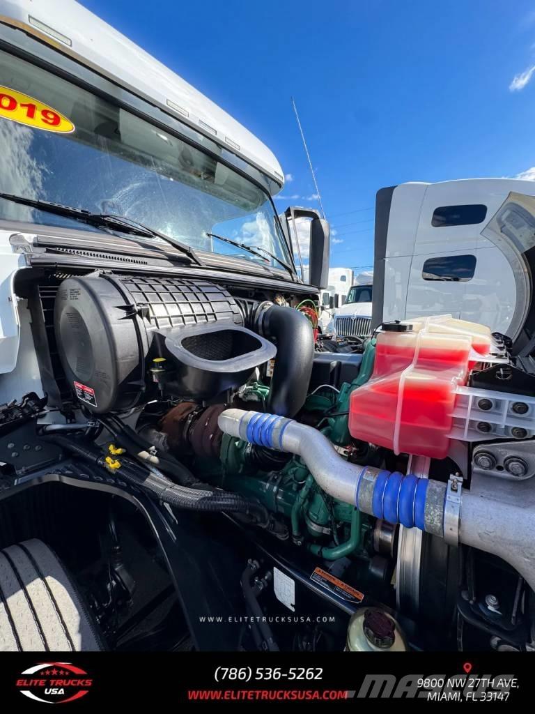 Volvo Commercial VNL Tractor Units