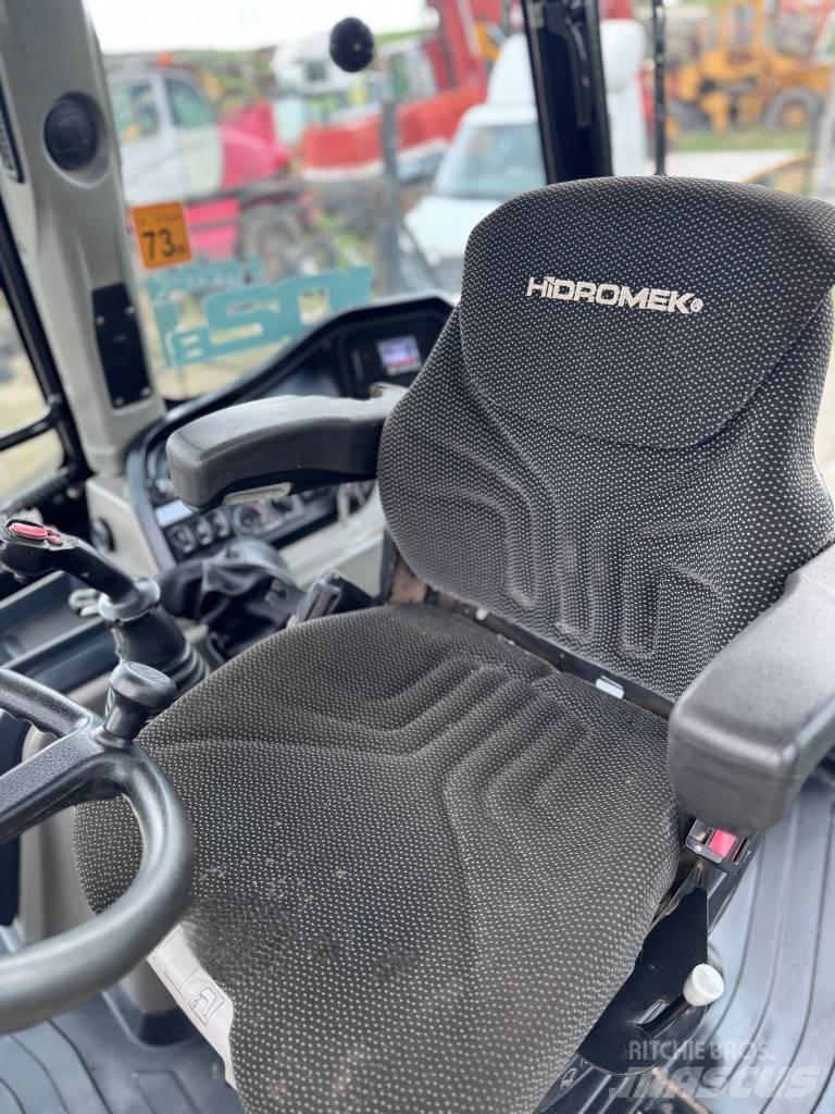 Hidromek HMK 102 B Backhoe loaders