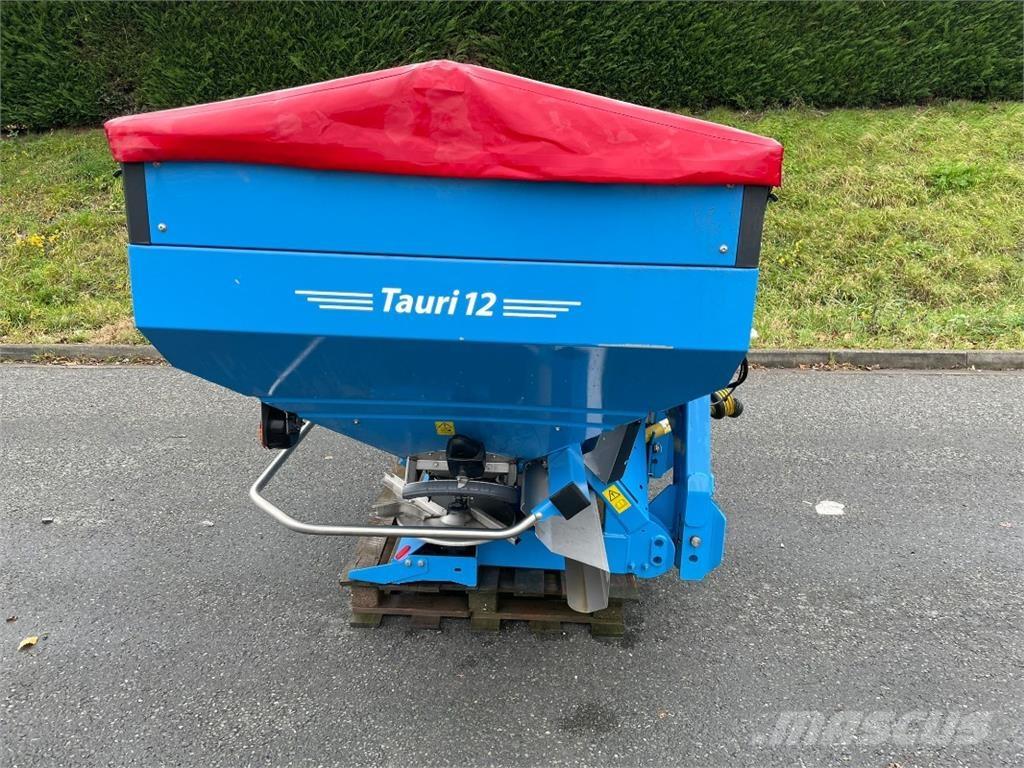 Lemken Tauri 12 Mineral spreaders